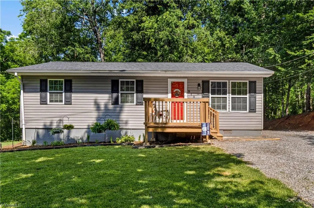 848 Huffman River Lane Purlear, NC 28665