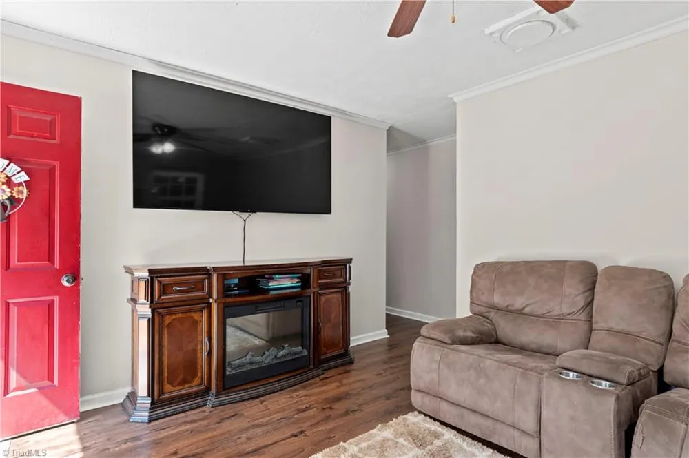 848 Huffman River Lane Purlear, NC 28665