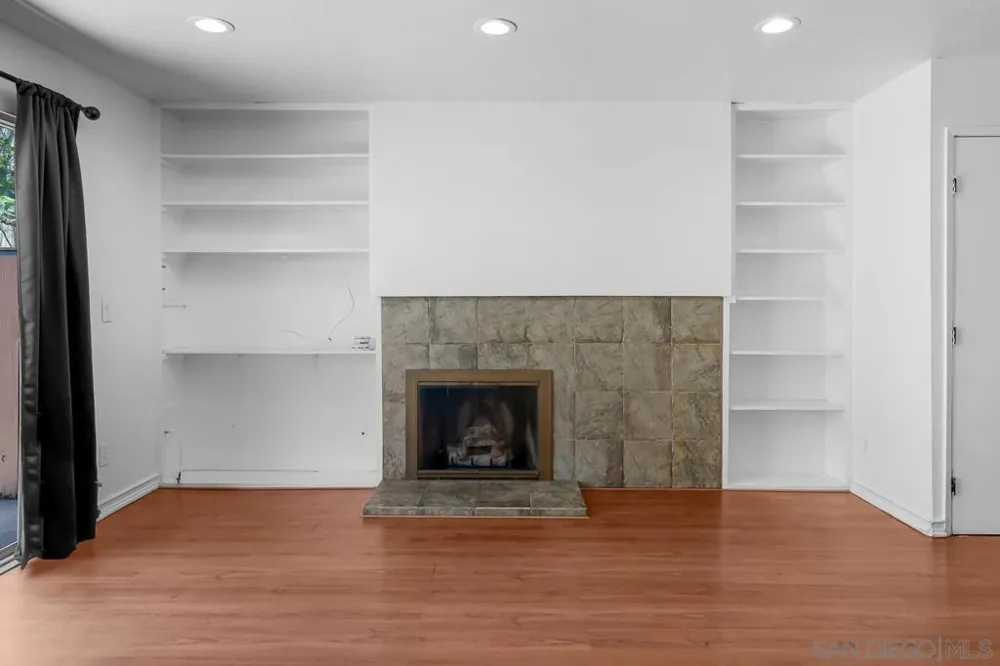 6787 Alvarado Rd #5 San Diego, CA 92120