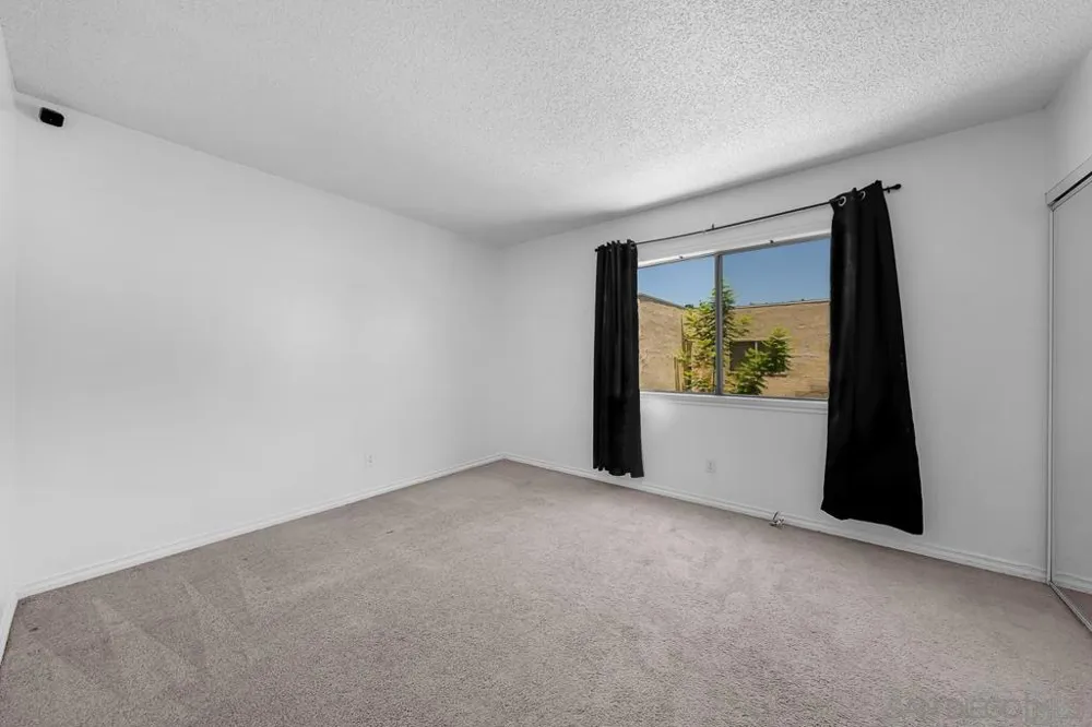 6787 Alvarado Rd #5 San Diego, CA 92120