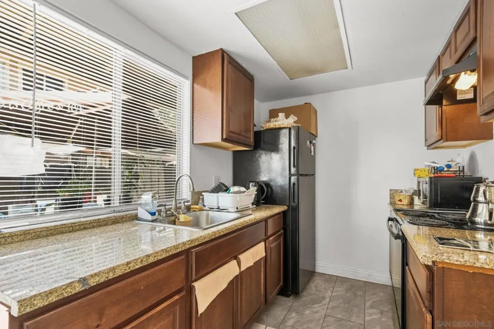 955 Amistad Pl #C El Cajon, CA 92019