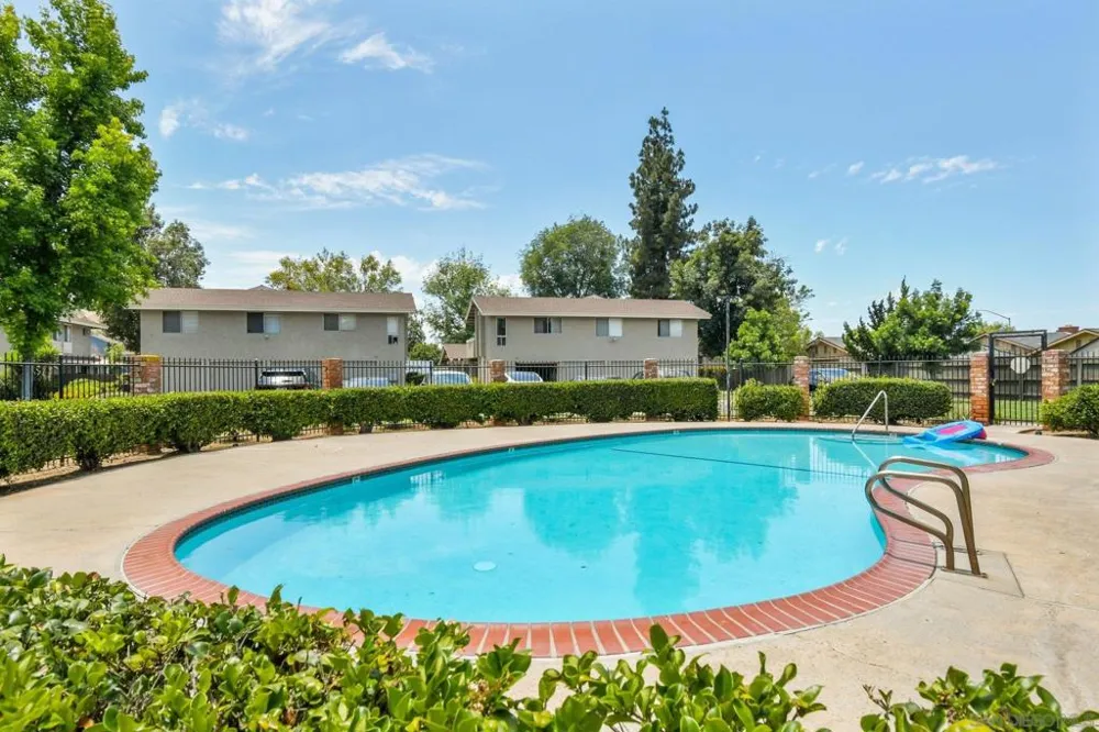 955 Amistad Pl #C El Cajon, CA 92019