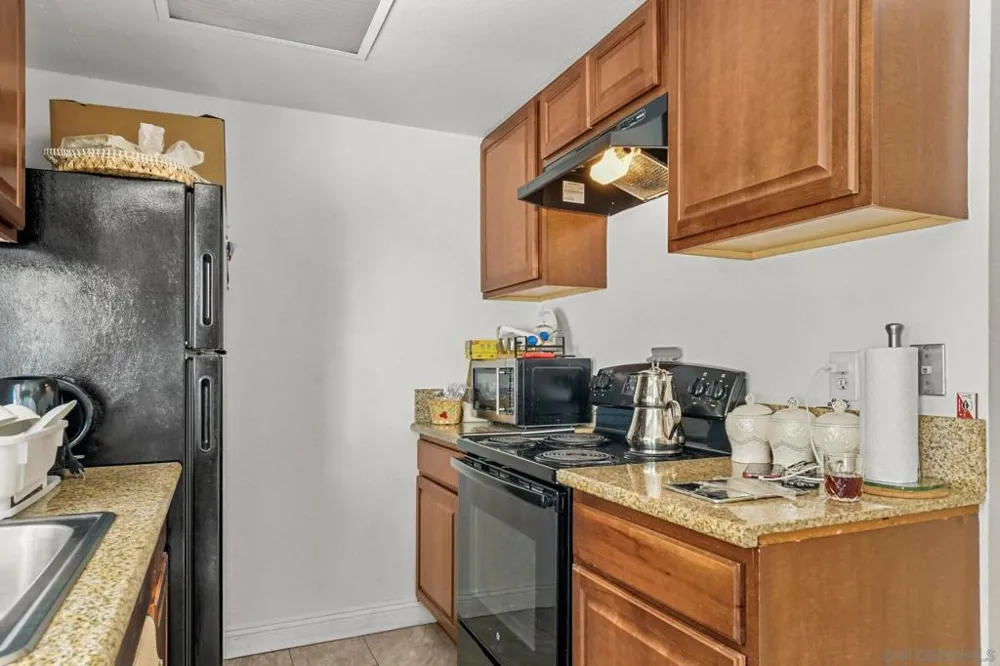 955 Amistad Pl #C El Cajon, CA 92019