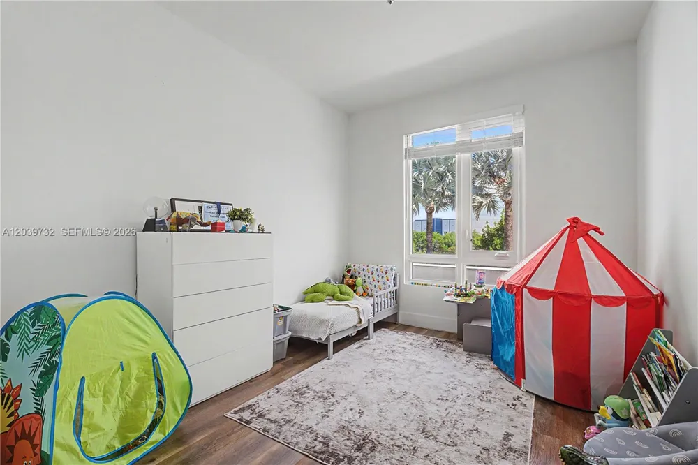10260 NW 63 Terrace #213 Miami, FL 33178