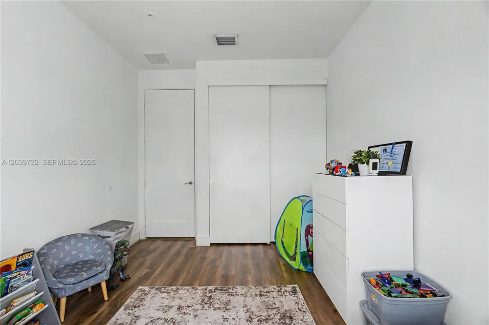 10260 NW 63 Terrace #213 Miami, FL 33178