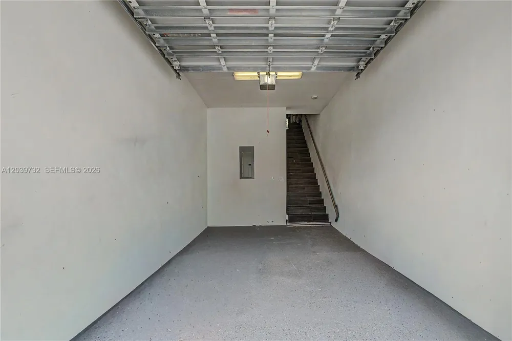 10260 NW 63 Terrace #213 Miami, FL 33178