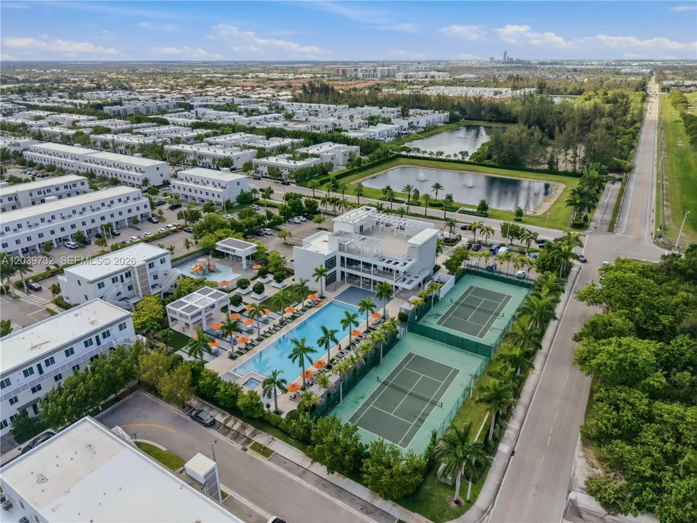 10260 NW 63 Terrace #213 Miami, FL 33178
