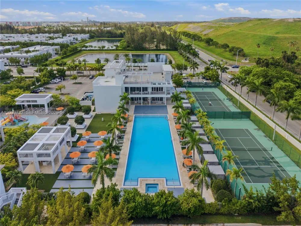 10260 NW 63 Terrace #213 Miami, FL 33178