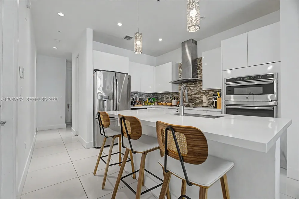 10260 NW 63 Terrace #213 Miami, FL 33178