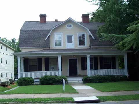 1428 Glade Street