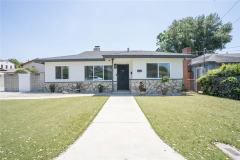 6152 Oak