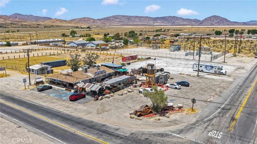 32480 Wren Lucerne Valley, CA 92356