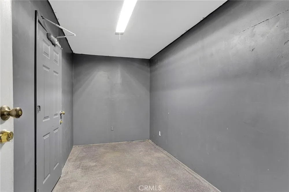 32480 Wren Lucerne Valley, CA 92356