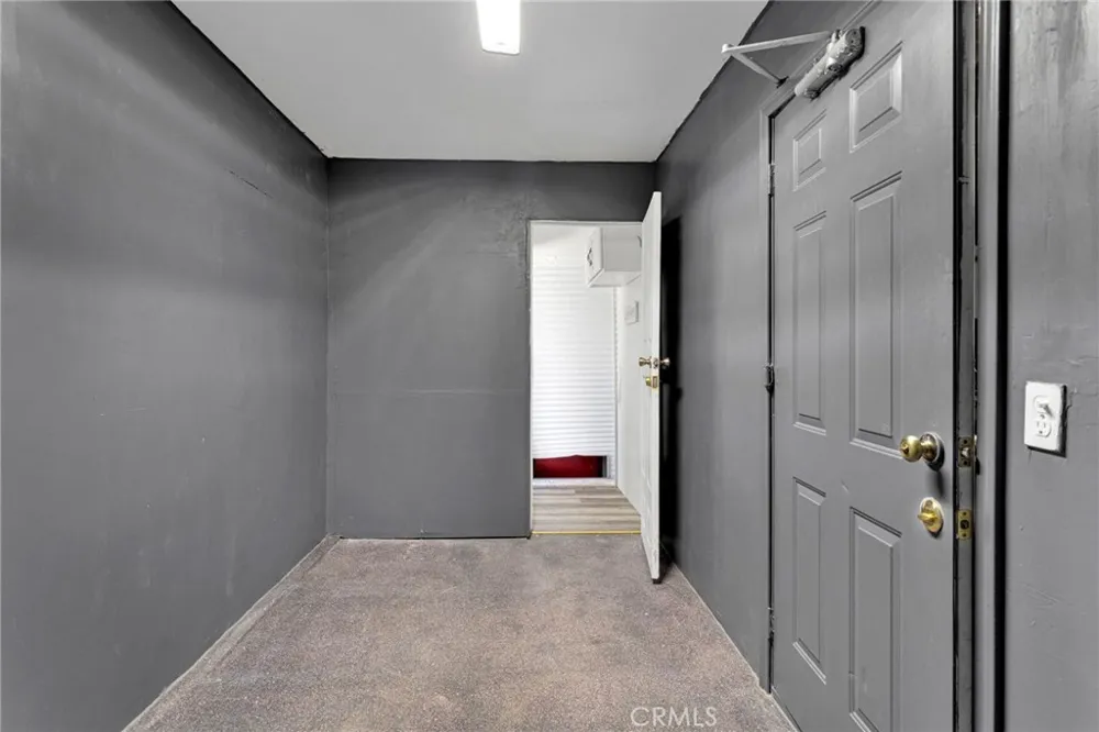 32480 Wren Lucerne Valley, CA 92356