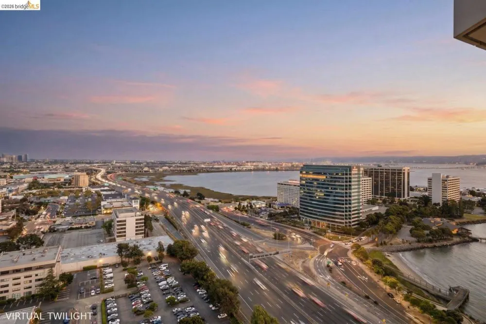6363 Christie Ave #2701 Emeryville, CA 94608