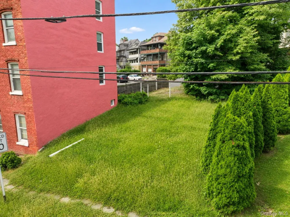 6 Leroy Place Newburgh, NY 12550