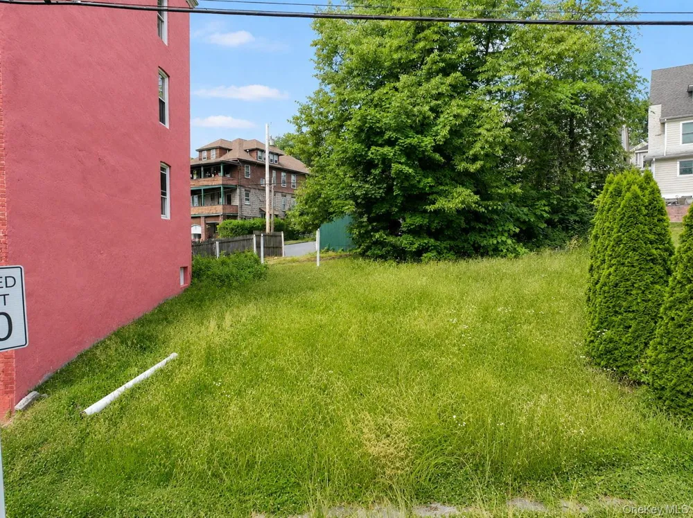 6 Leroy Place Newburgh, NY 12550