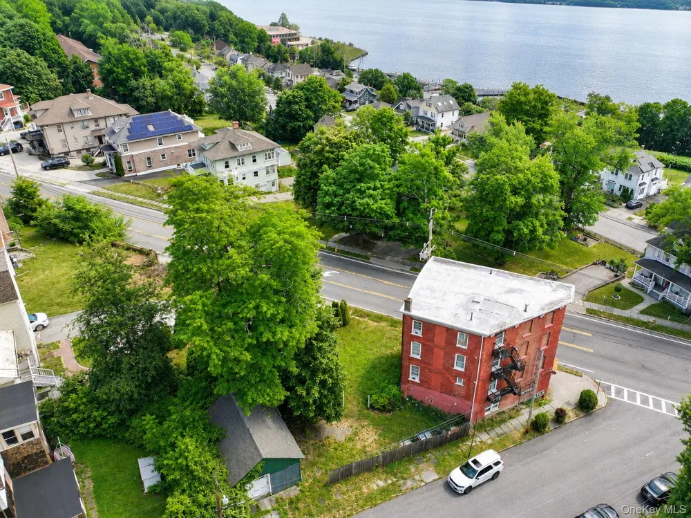 6 Leroy Place Newburgh, NY 12550