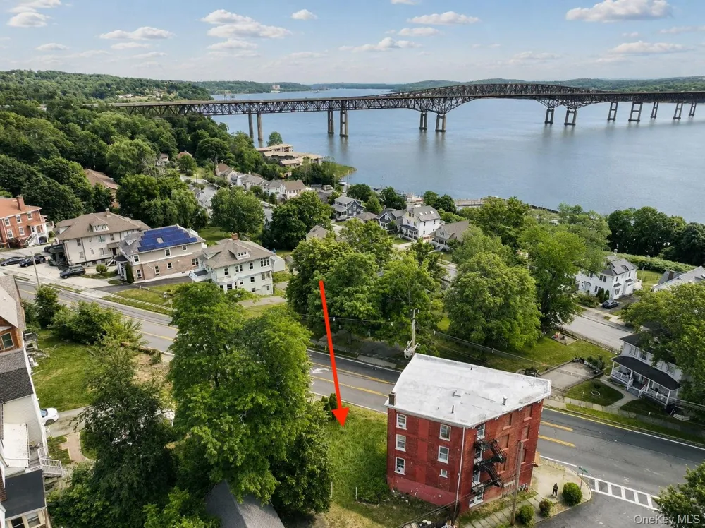 6 Leroy Place Newburgh, NY 12550