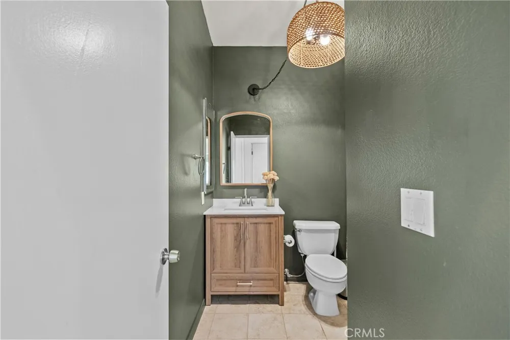 284 Heavenly Valley Newbury Park, CA 91320