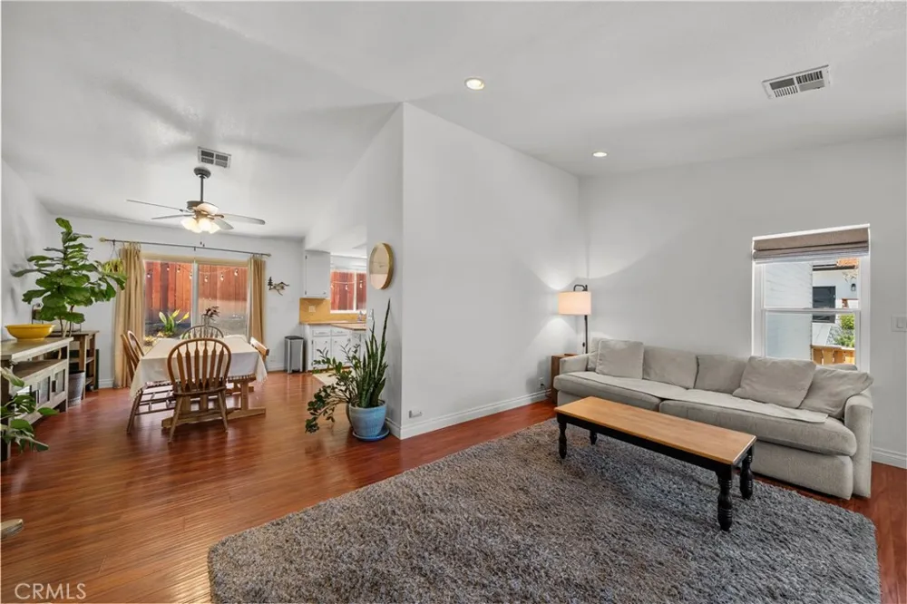 284 Heavenly Valley Newbury Park, CA 91320