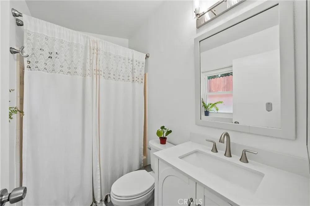 284 Heavenly Valley Newbury Park, CA 91320