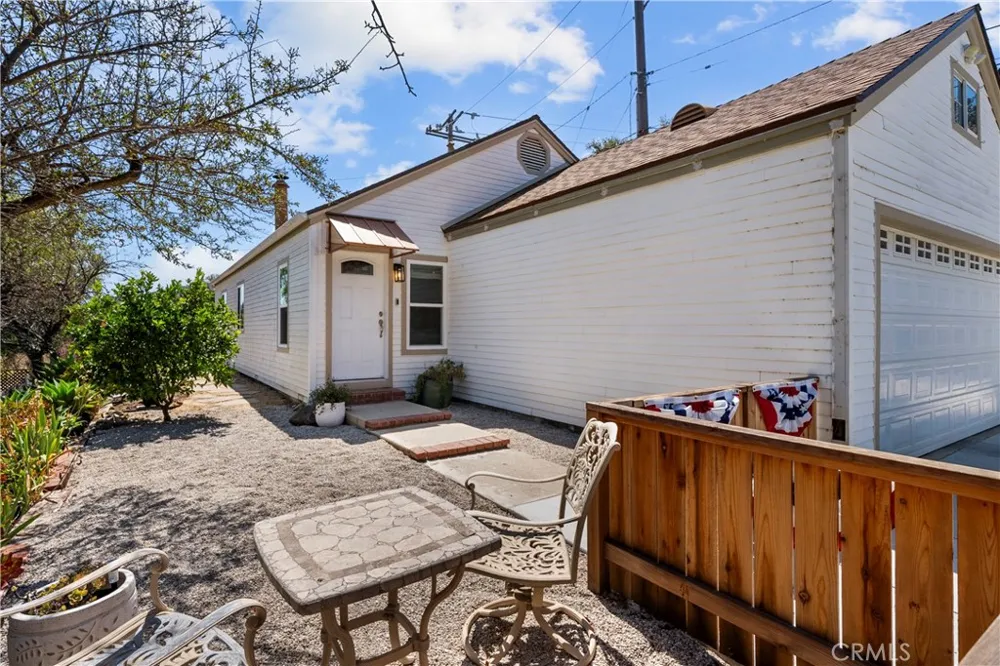 284 Heavenly Valley Newbury Park, CA 91320