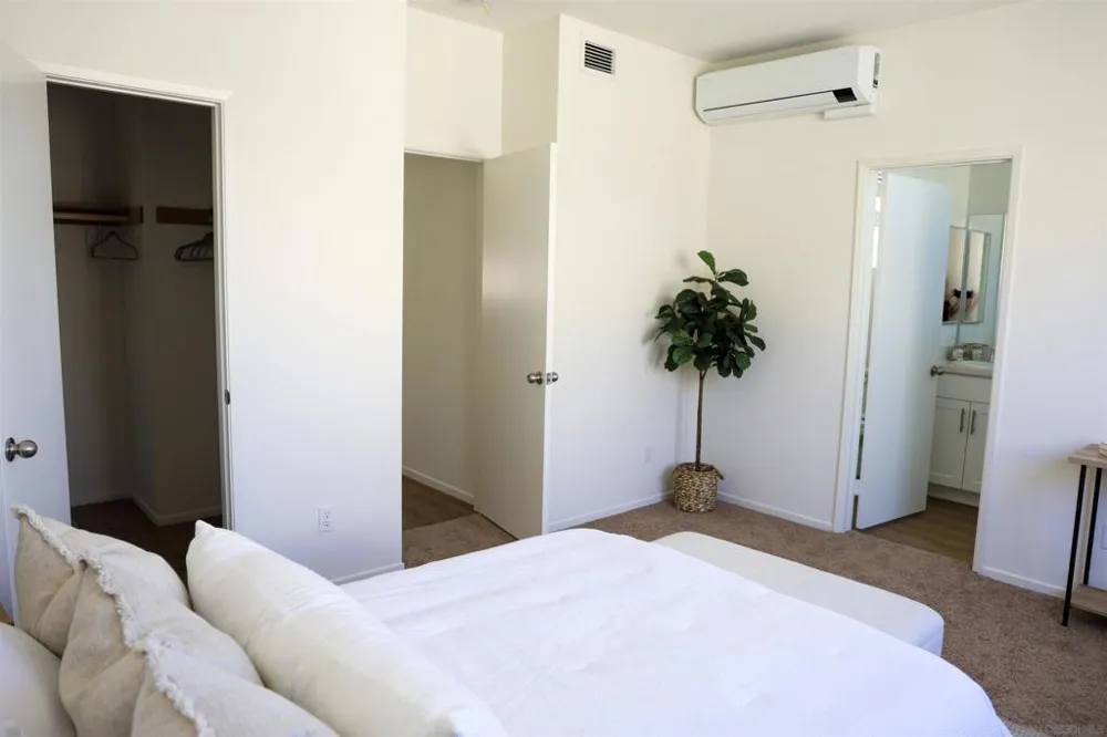 5282 Naranja #3 San Diego, CA 92114