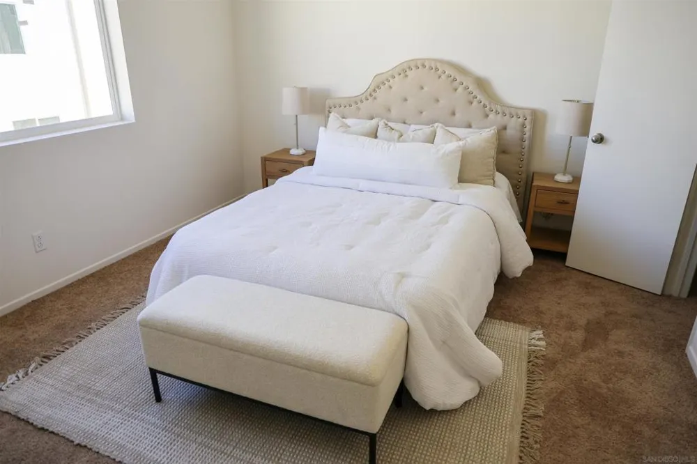 5282 Naranja #3 San Diego, CA 92114