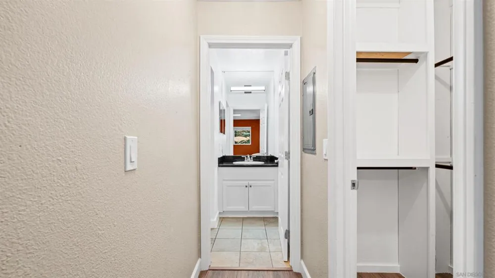 9860 Dale Avenue #C4 Spring Valley, CA 91977