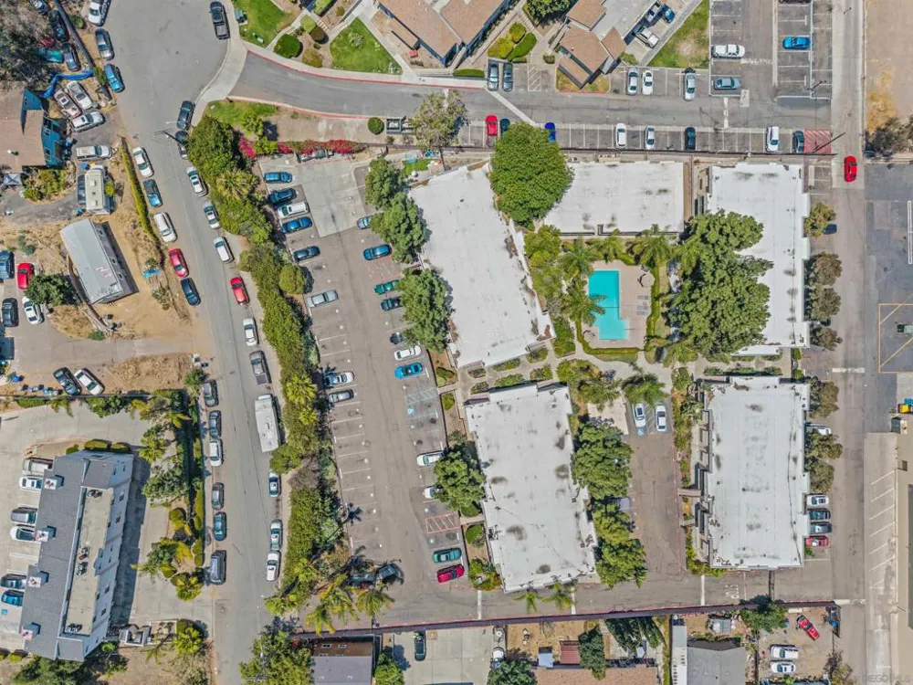 9860 Dale Avenue #C4 Spring Valley, CA 91977