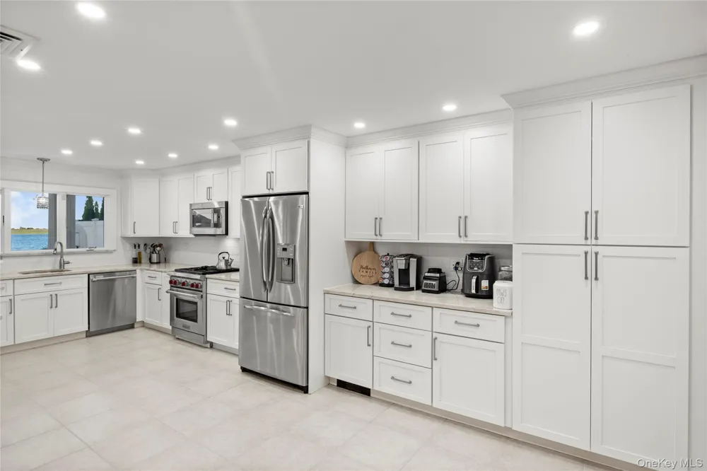 3367 Jason Court Bellmore, NY 11710