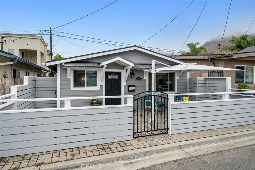 214 Boeker Avenue Pismo Beach, CA 93449
