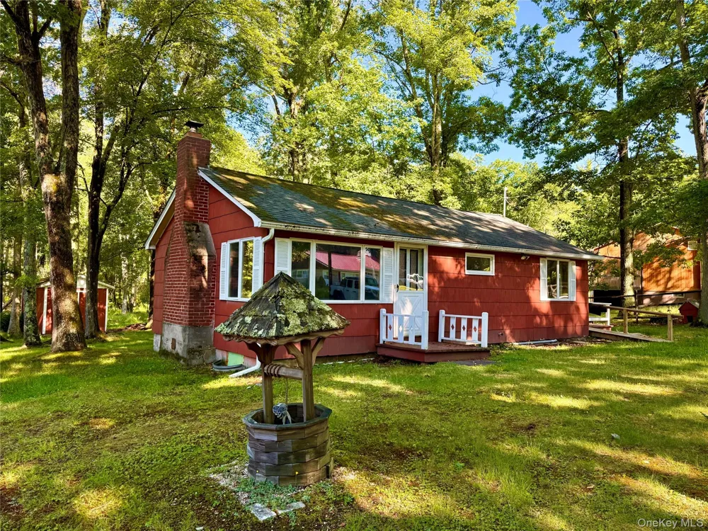 148 Lakeview Drive Road Highland Lake, NY 12743