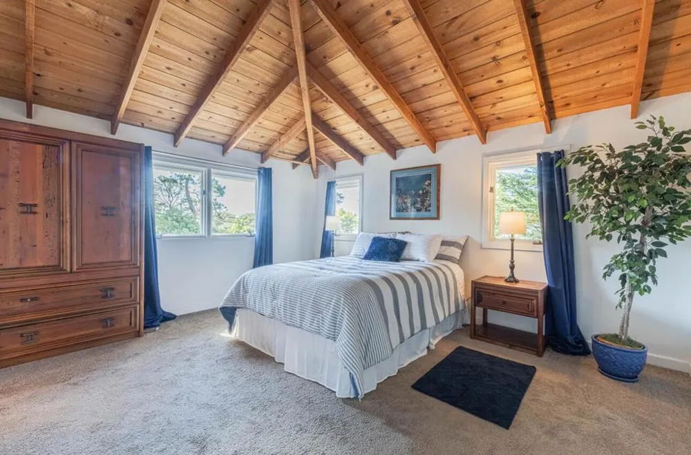 3239 Serra Avenue Carmel, CA 93923