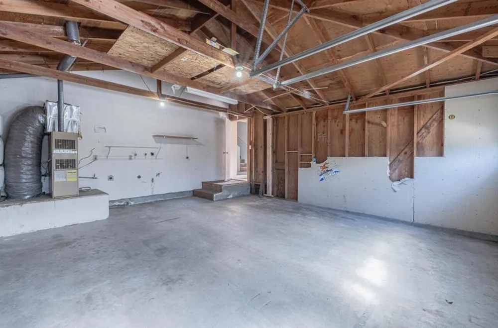 3239 Serra Avenue Carmel, CA 93923