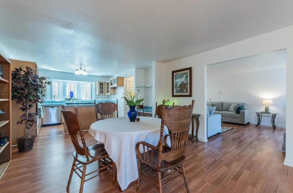 3239 Serra Avenue Carmel, CA 93923