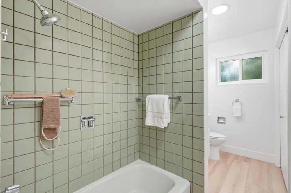 1409 Oxford Street #5 Berkeley, CA 94709