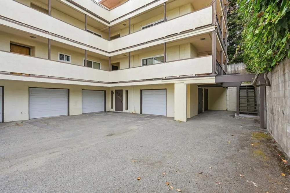 1409 Oxford Street #5 Berkeley, CA 94709