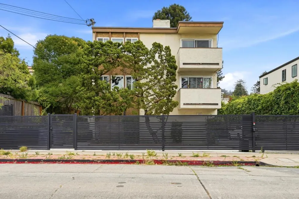 1409 Oxford Street #5 Berkeley, CA 94709