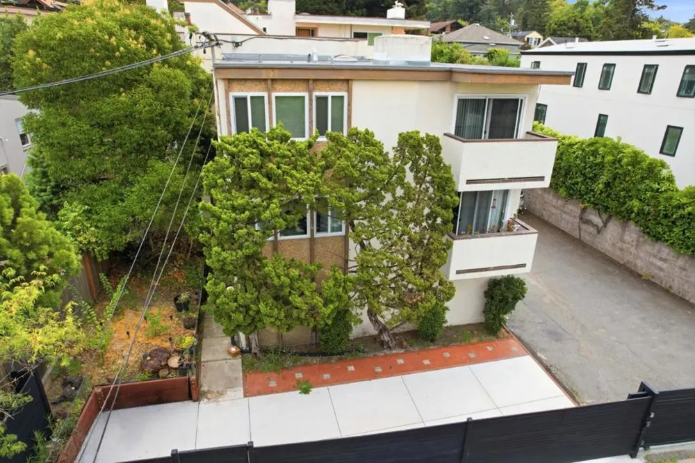 1409 Oxford Street #5 Berkeley, CA 94709