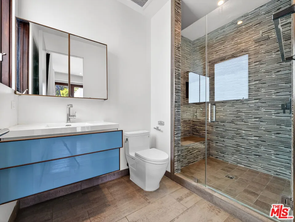 770 Paseo Miramar Pacific Palisades, CA 90272