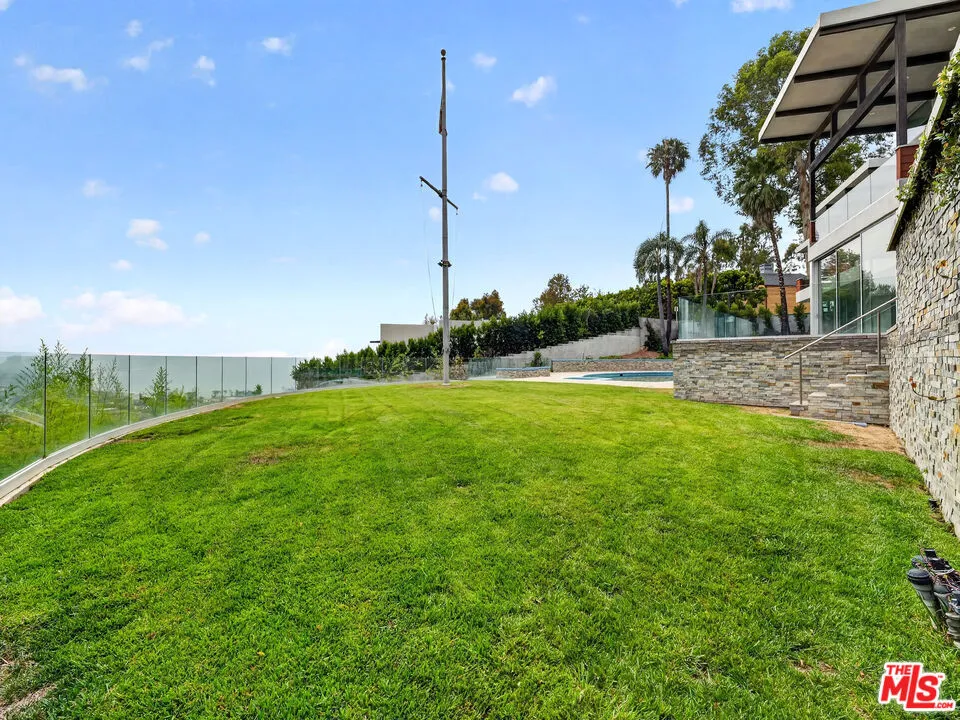 770 Paseo Miramar Pacific Palisades, CA 90272