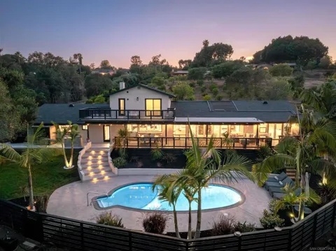 521 Rancho Camino