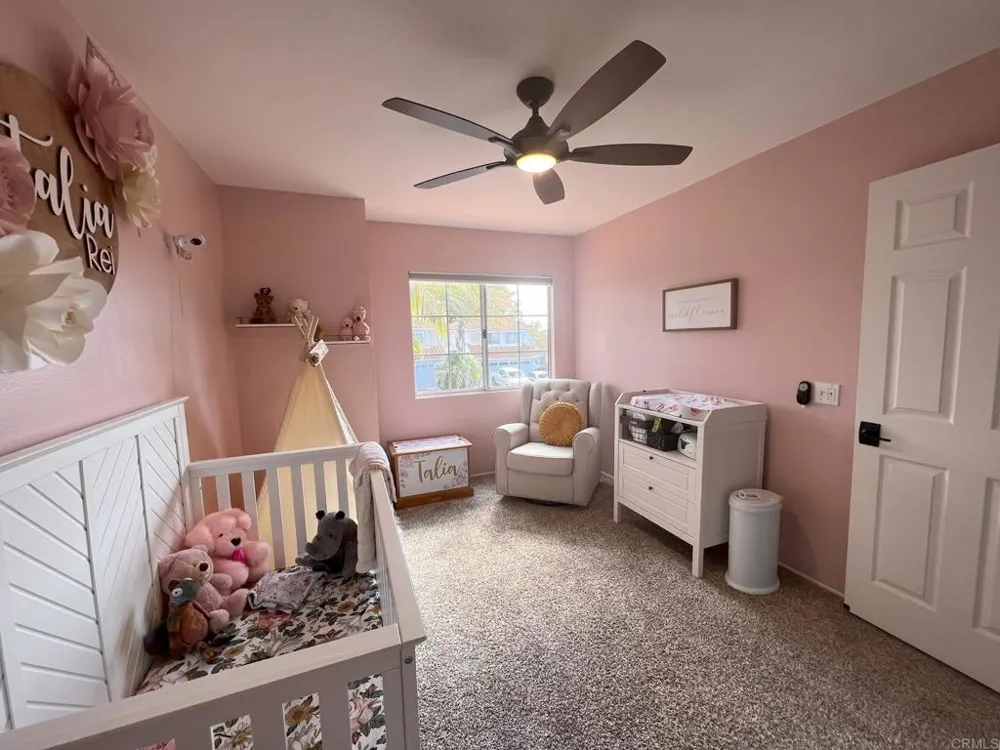 1967 Spanish Oak Way Vista, CA 92081