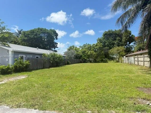 213 NW 12th St Pompano Beach, FL 33060