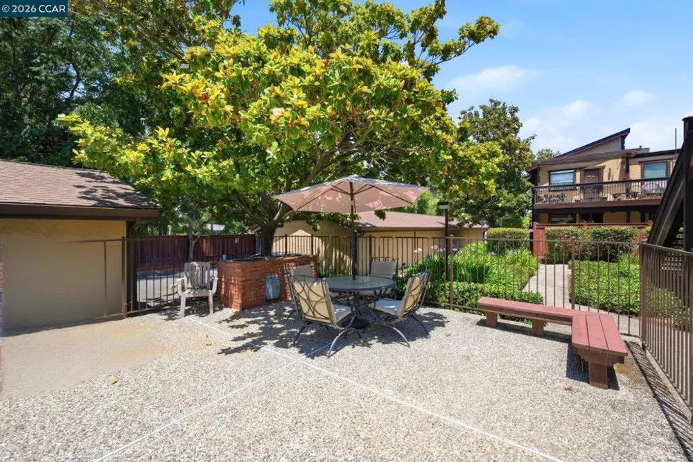 4805 Clayton Rd #12 Concord, CA 94521