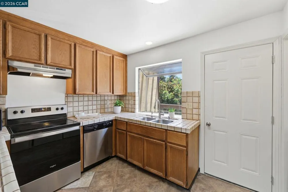 4805 Clayton Rd #12 Concord, CA 94521
