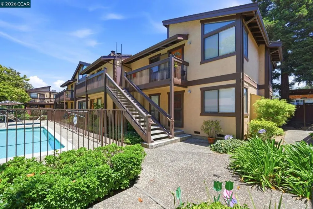 4805 Clayton Rd #12 Concord, CA 94521