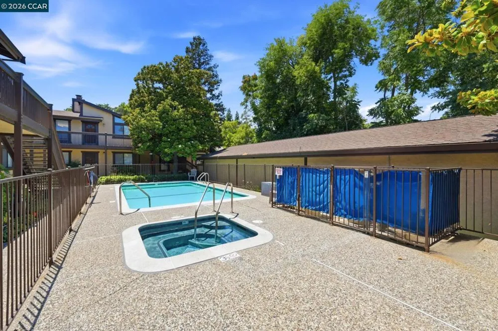 4805 Clayton Rd #12 Concord, CA 94521